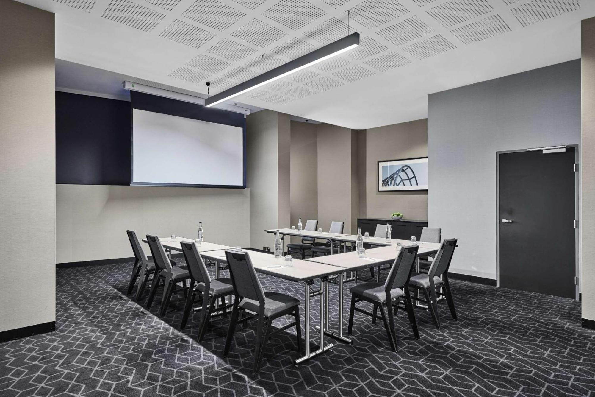 Vibe Hotel Melbourne Docklands Bagian luar foto