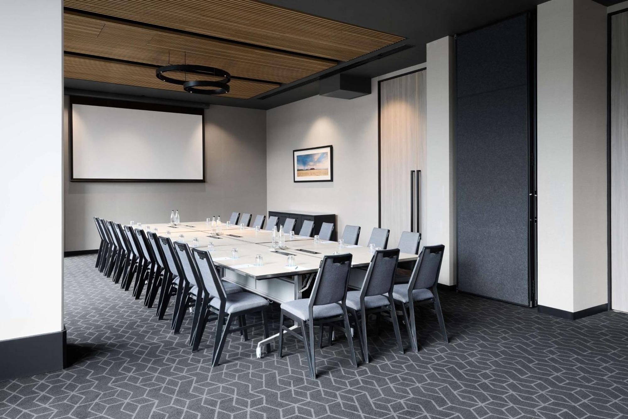 Vibe Hotel Melbourne Docklands Bagian luar foto